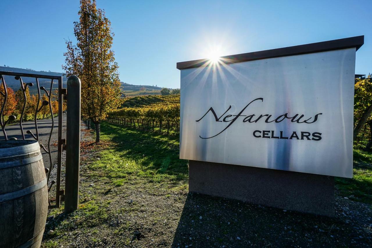 The Vineyards Lodge Chelan Exterior photo